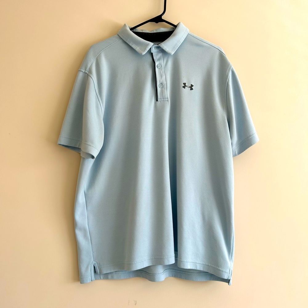 Men’s Under Armour Heat loose golf polo - size XL - Light blue- good condition